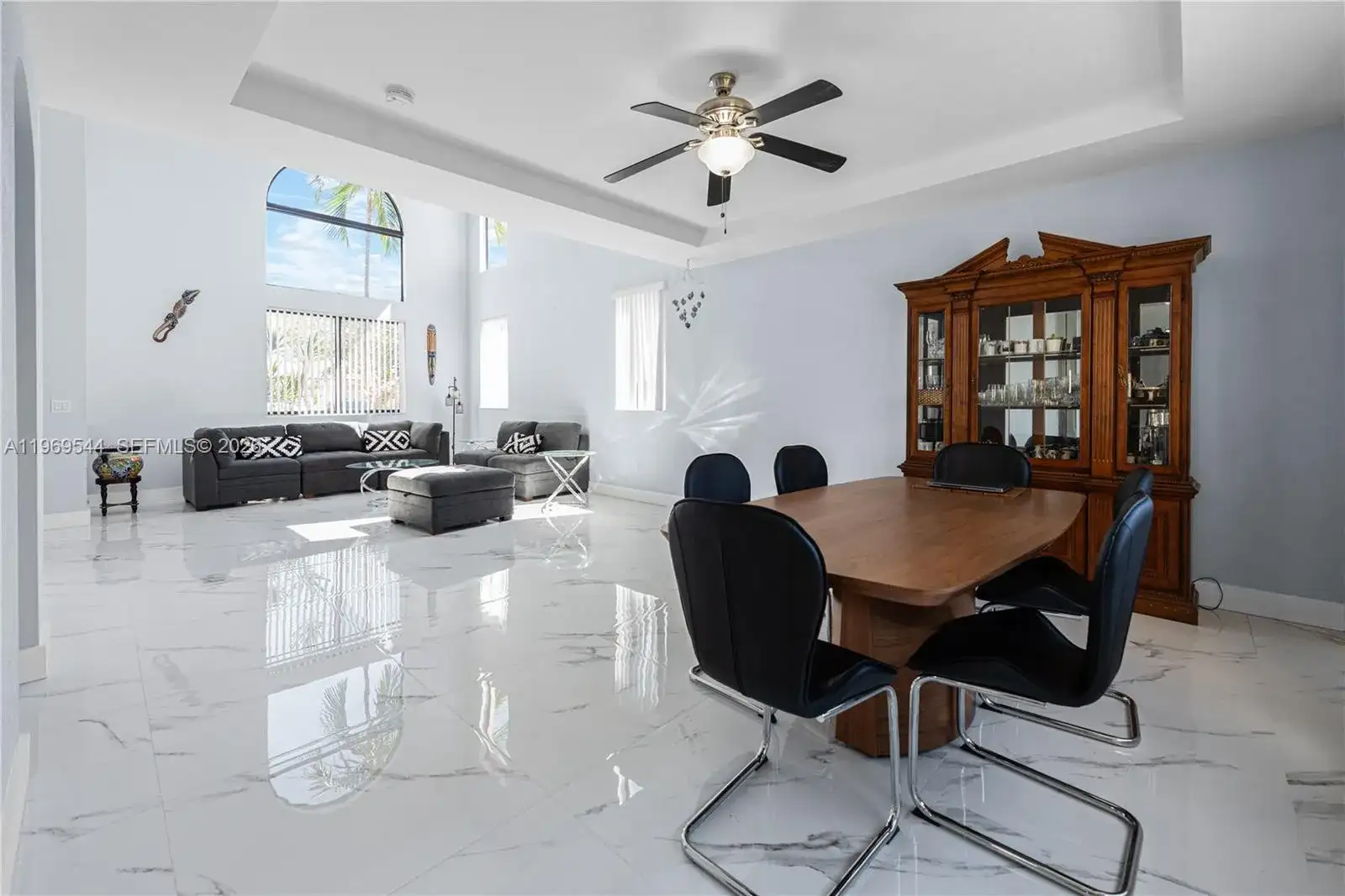972 NE 36th Ave, Homestead FL 33033 photo 3