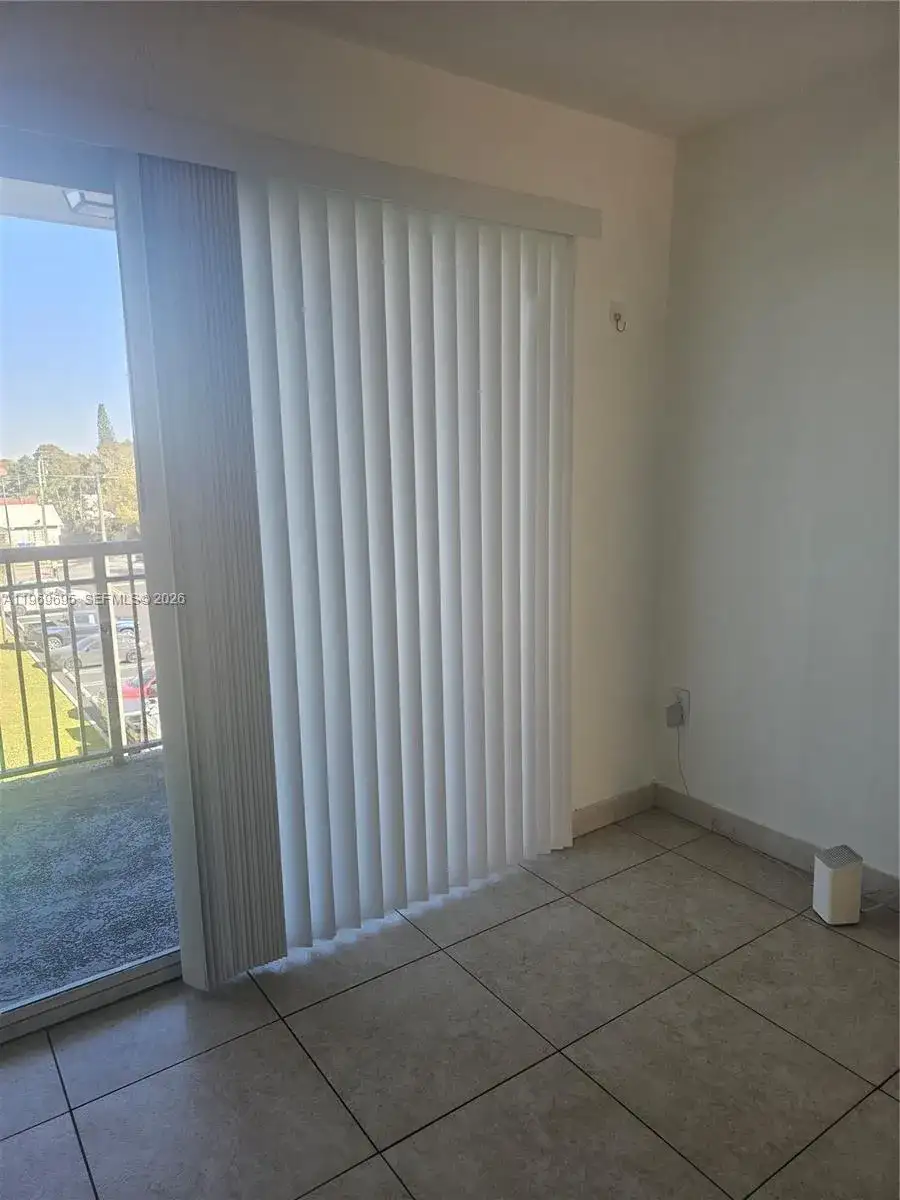 2647 NW 25th Ave # 408, Miami FL 33142 photo 3