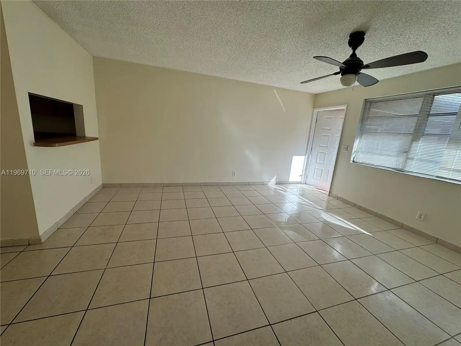 1024 Twin Lakes Dr # F, Coral Springs FL 33071 photo 3