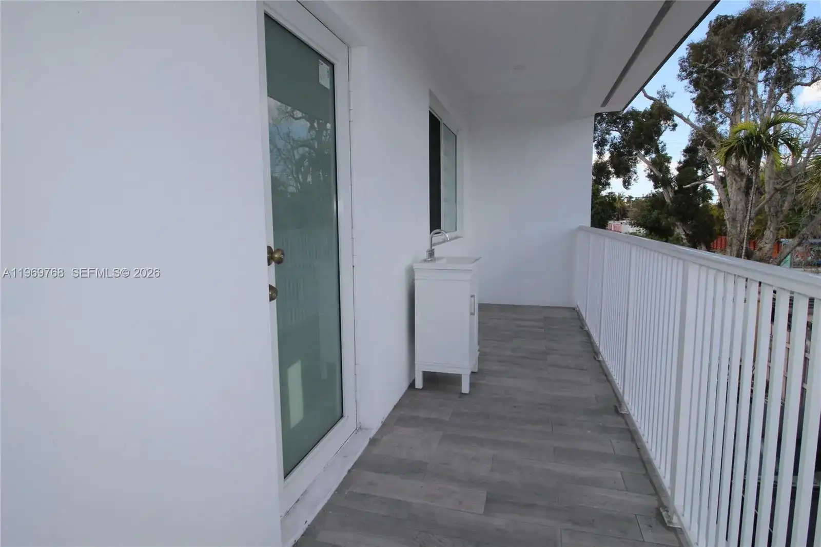 11135 SW 48th St # 1, Miami FL 33165 photo 4