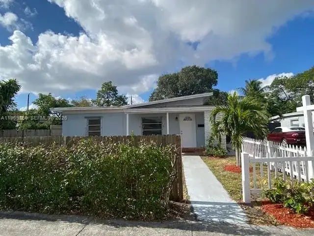 540 Opa Locka Blvd, North Miami FL 33168 photo 3