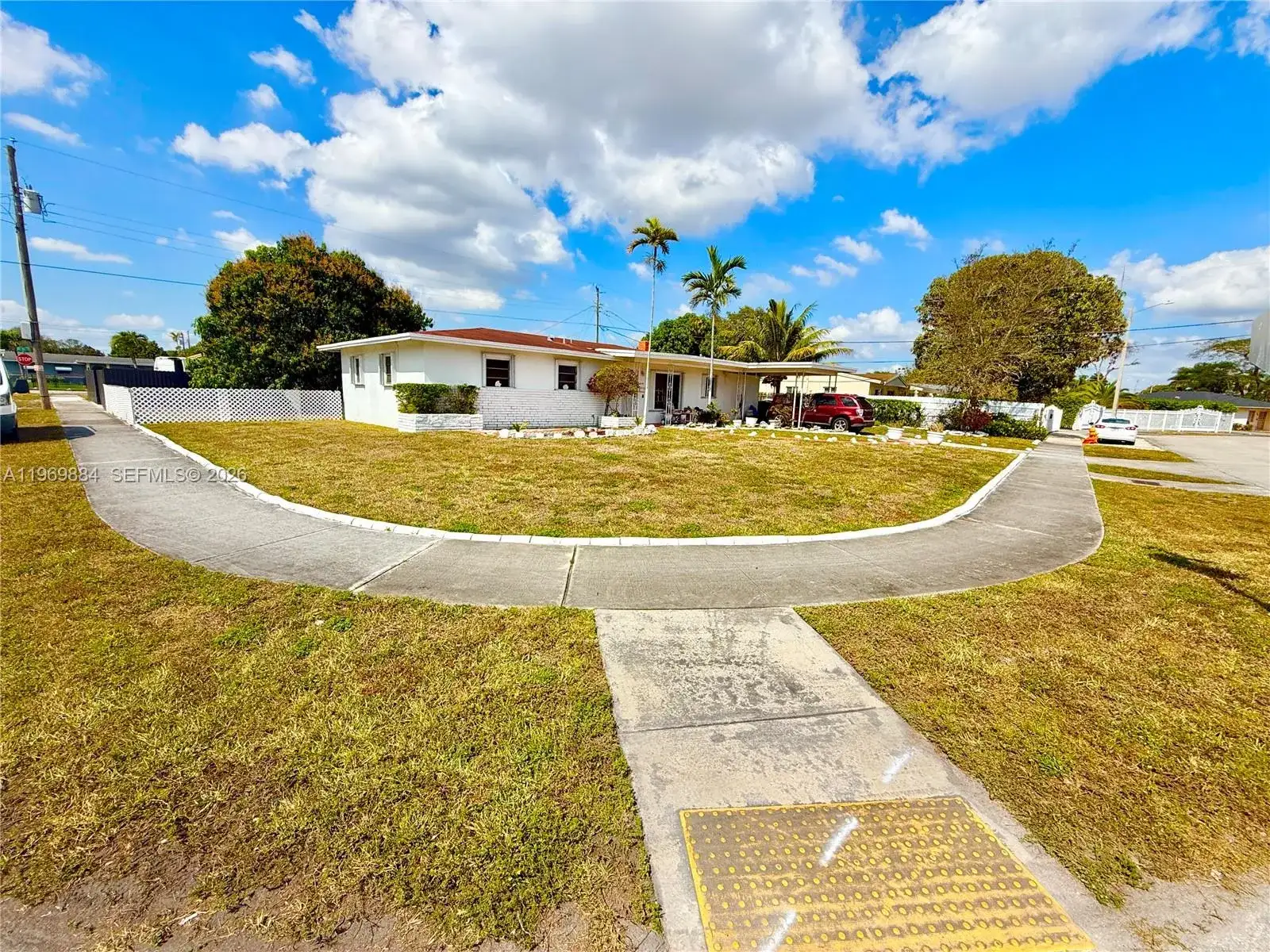 17100 NW 45th Ct, Miami Gardens FL 33055 photo 2