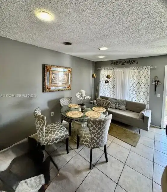 10076 NW 6th St # 201, Pembroke Pines FL 33024 photo 2