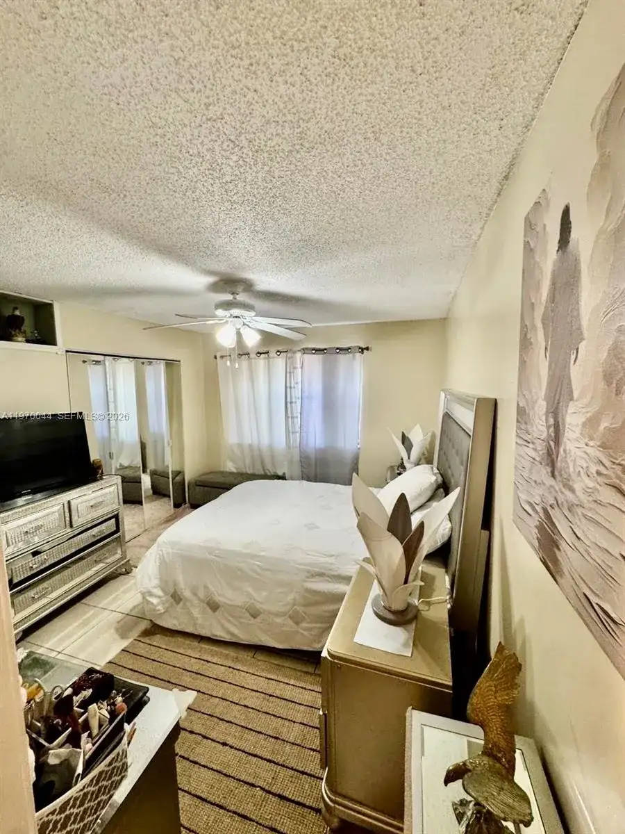 10076 NW 6th St # 201, Pembroke Pines FL 33024 photo 3