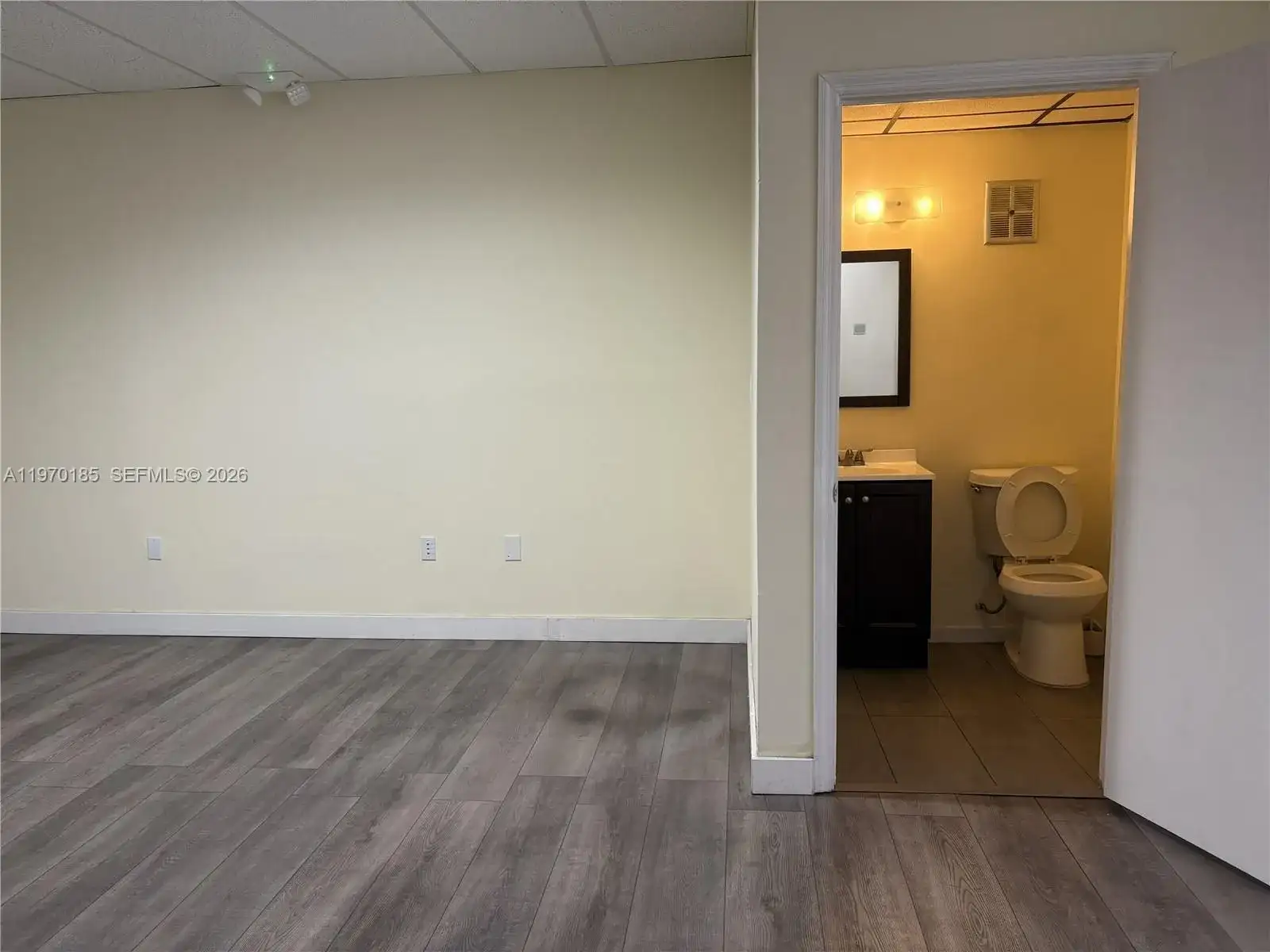 7311 NW 12th St # 25, Miami FL 33126 photo 3