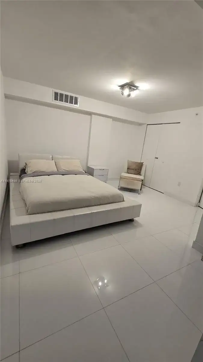 9195 Collins Ave # 406, Surfside FL 33154 photo 2