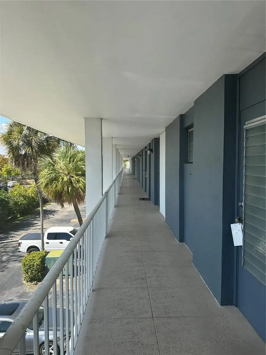 777 SE 2nd Ave #307B, Deerfield Beach FL 33441 photo 2