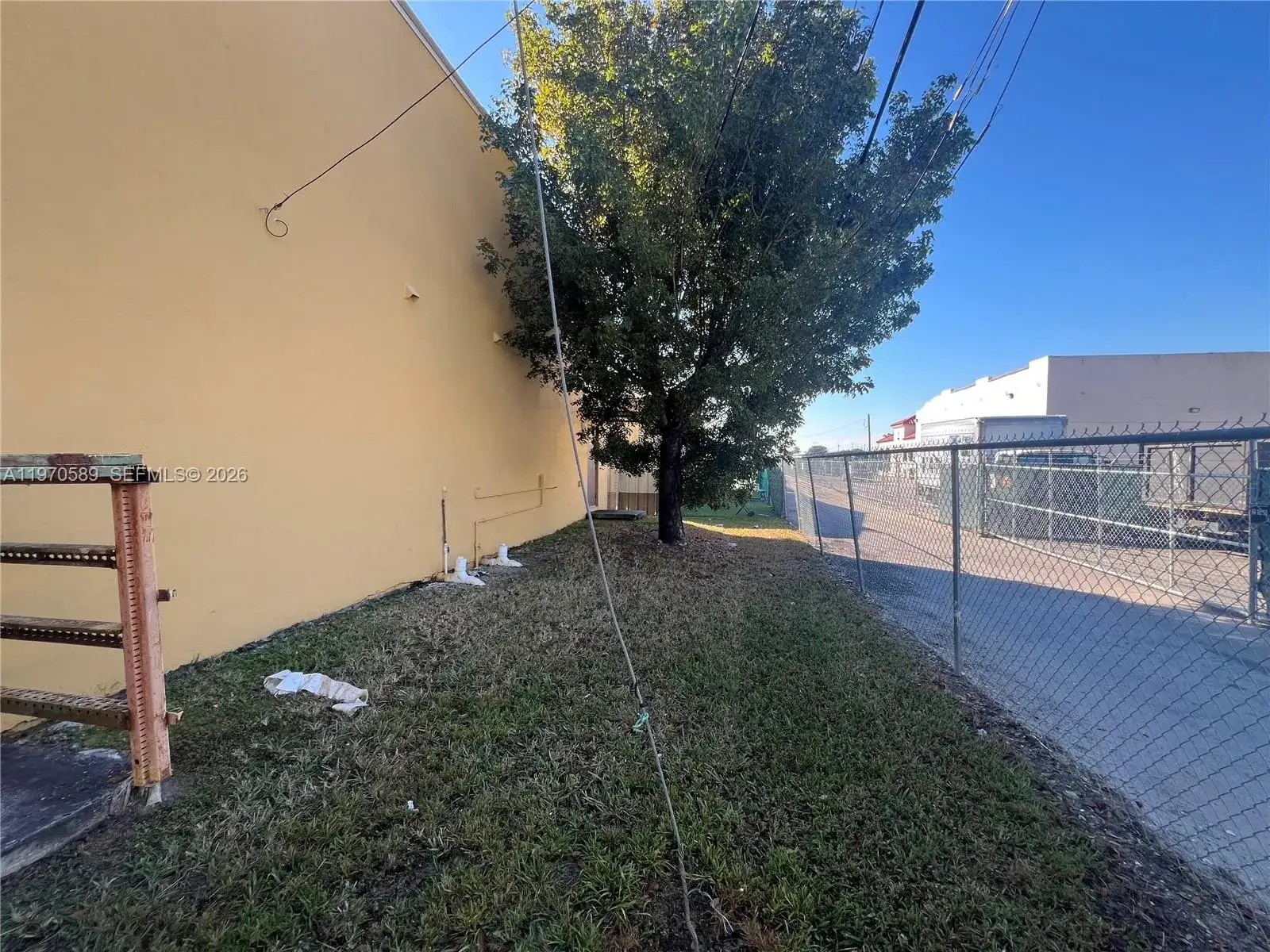 238 NW 9th Ave # 2, Homestead FL 33030 photo 3