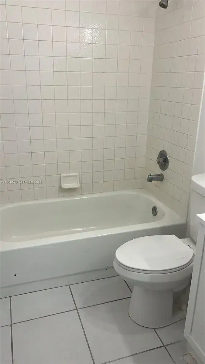 9808 Hammocks Blvd # 23, Miami FL 33196 photo 5