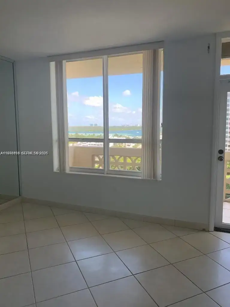 10185 Collins Ave # 1402, Bal Harbour FL 33154 photo 4