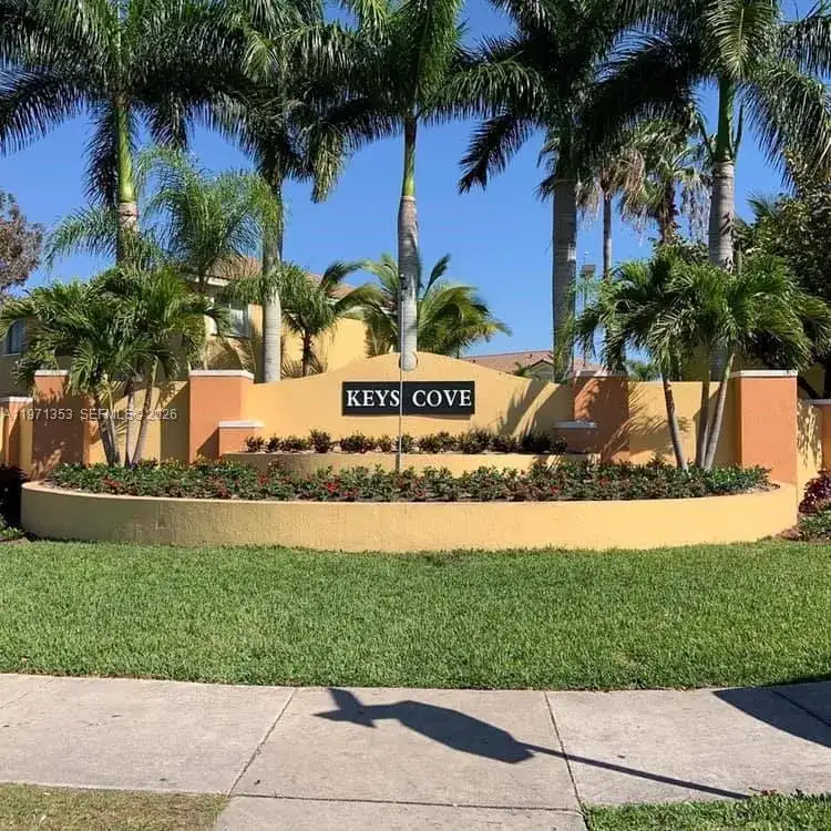 2731 SE 17th Ave # 201, Homestead FL 33035 photo 2