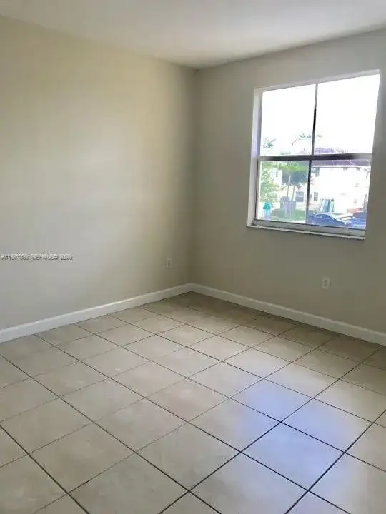 2731 SE 17th Ave # 201, Homestead FL 33035 photo 4