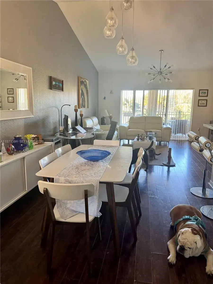 2517 Centergate Dr # 203, Miramar FL 33025 photo 3