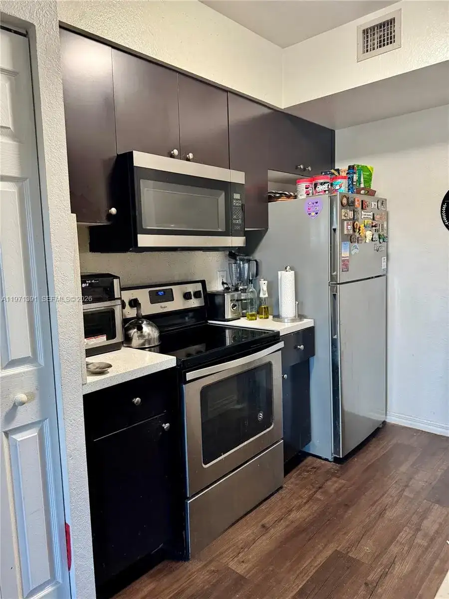 2517 Centergate Dr # 203, Miramar FL 33025 photo 5