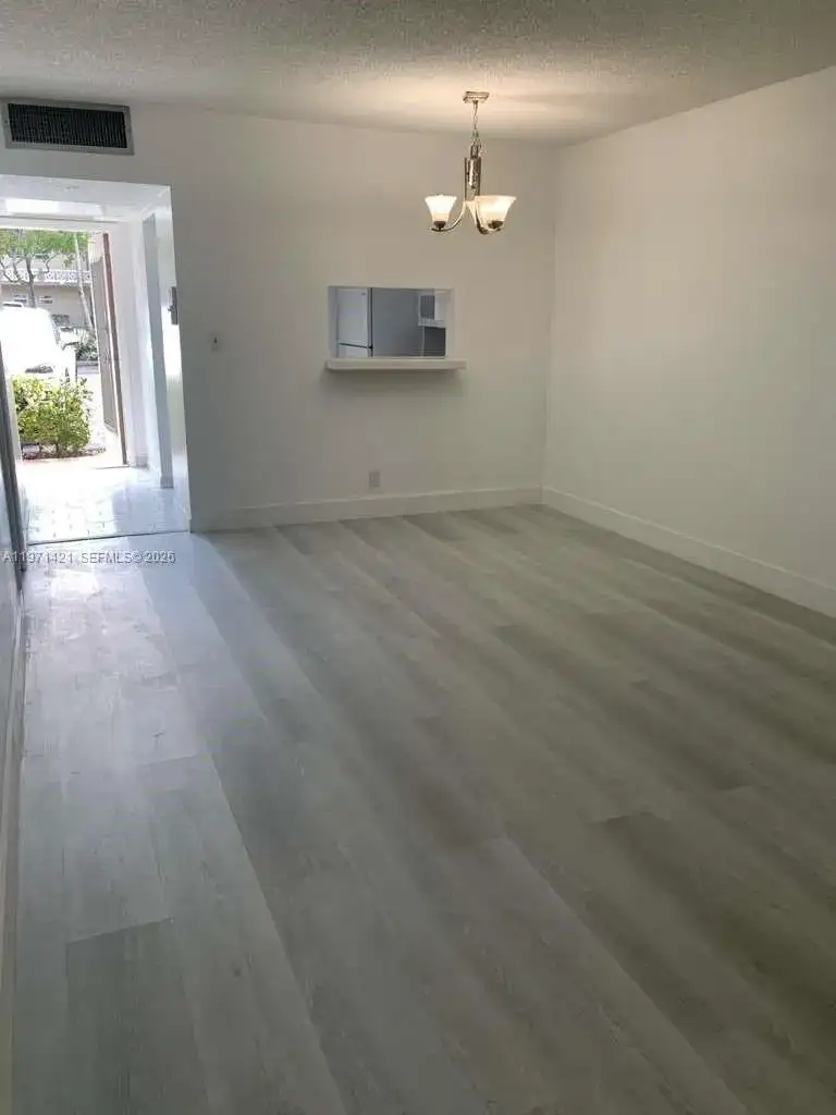 5003 NW 35th St # 405, Lauderdale Lakes FL 33319 photo 2