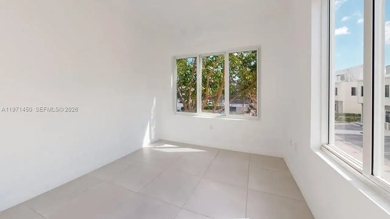 13822 SW 262 St, Homestead FL 33032 photo 4
