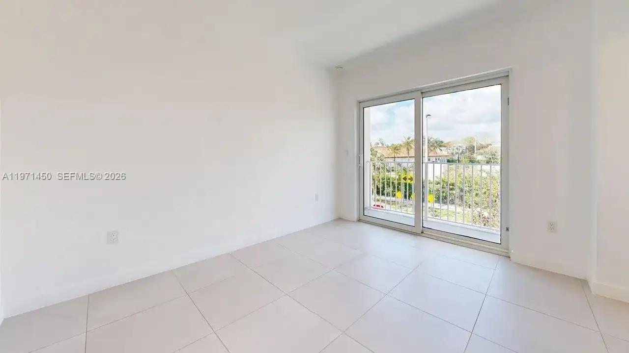 13822 SW 262 St, Homestead FL 33032 photo 5