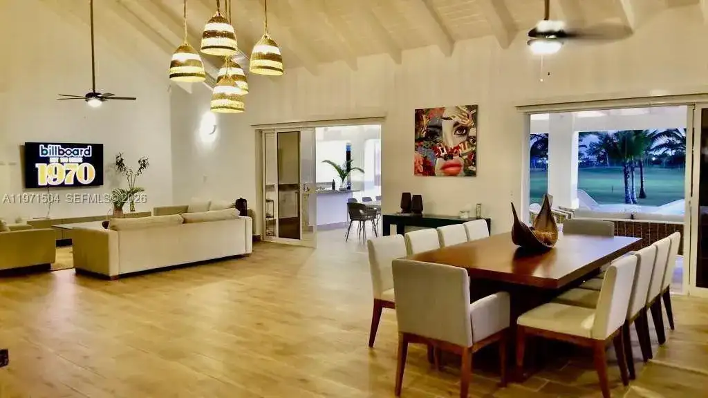 00 Los Samanes, La Estancia Golf & Country Club, FL photo 5
