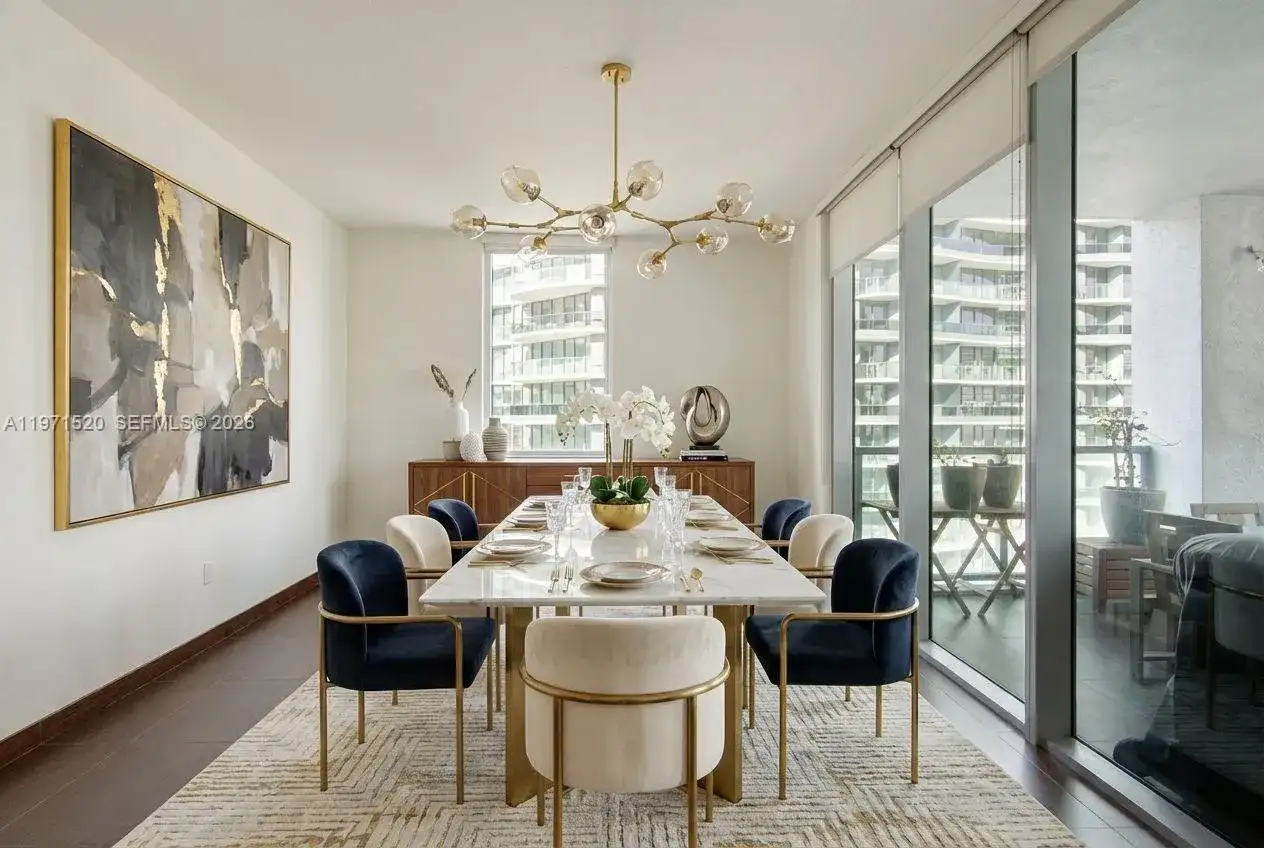1050 Brickell Ave # 3406, Miami FL 33131 photo 2