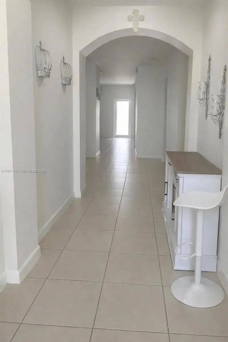 24042 SW 114th Pl, Homestead FL 33032 photo 2