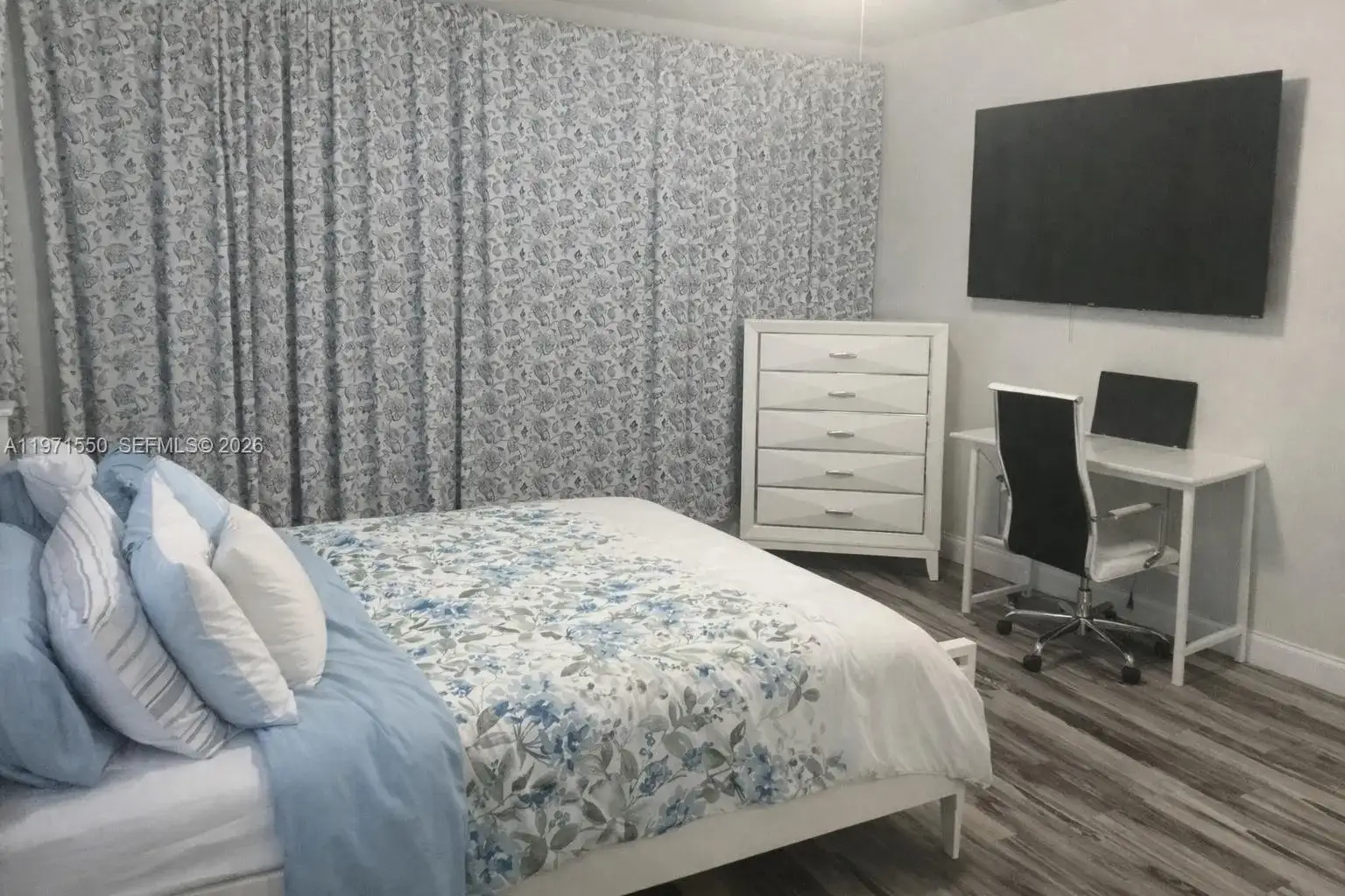 24042 SW 114th Pl, Homestead FL 33032 photo 5