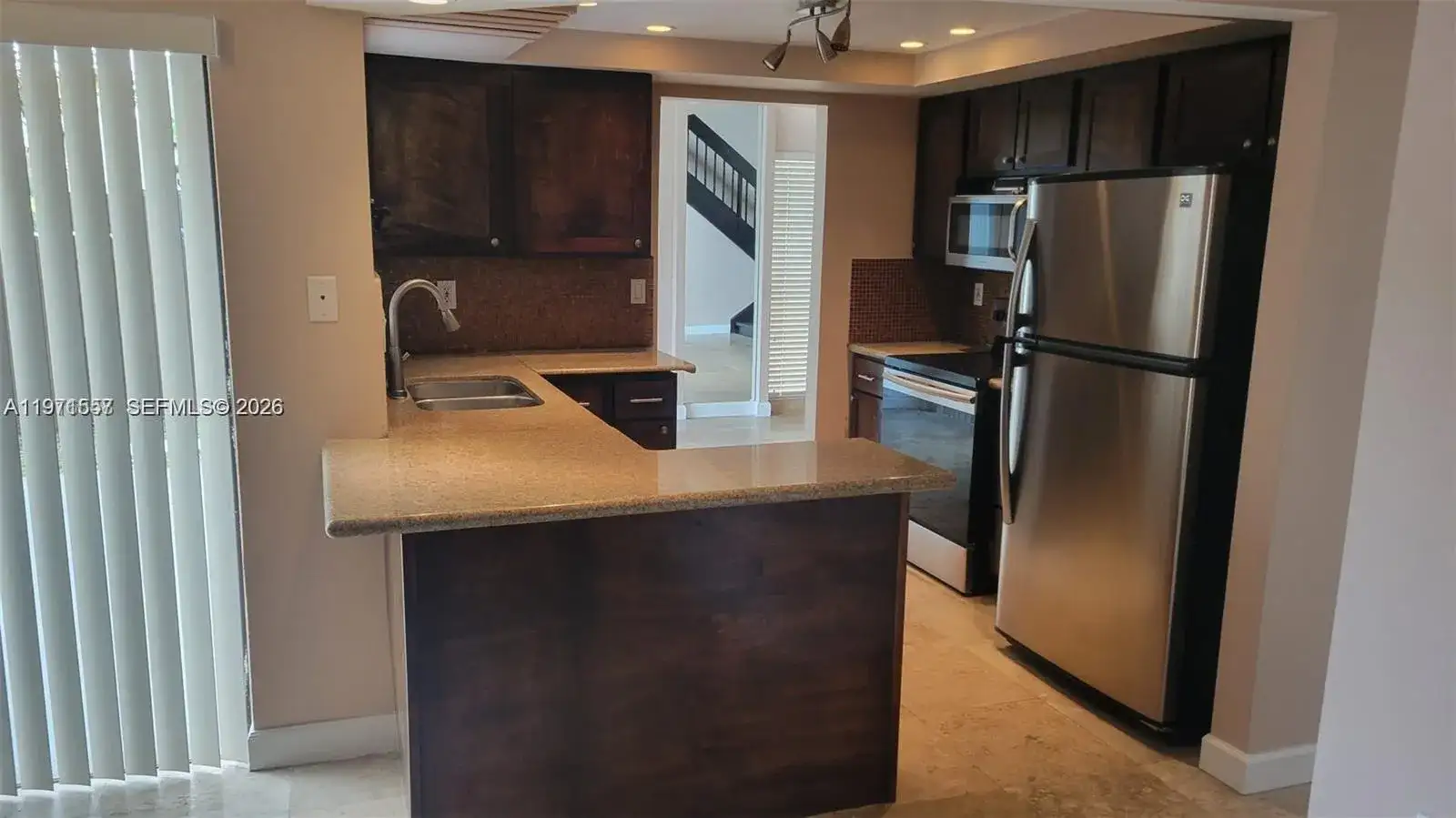 914 NW 106th Ave Cir # 914, Miami FL 33172 photo 4
