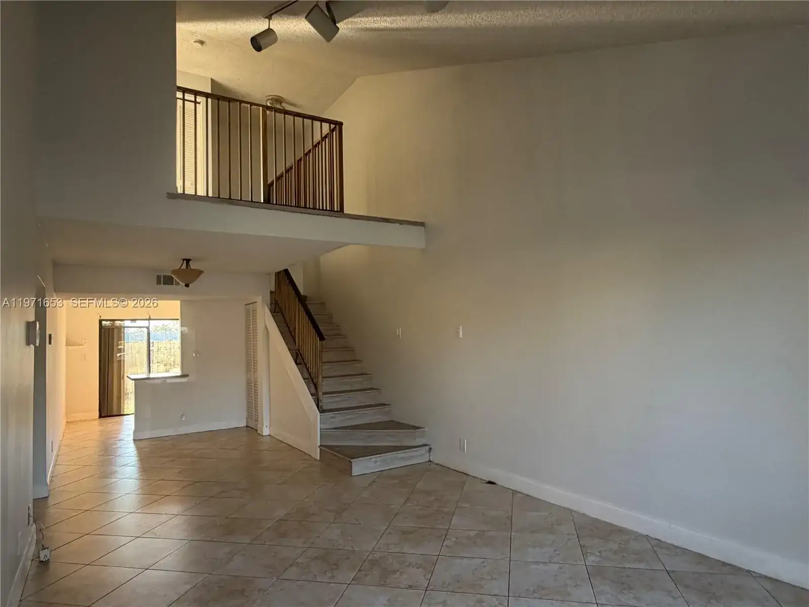 3655 NW 111th Ter, Sunrise FL 33351 photo 3