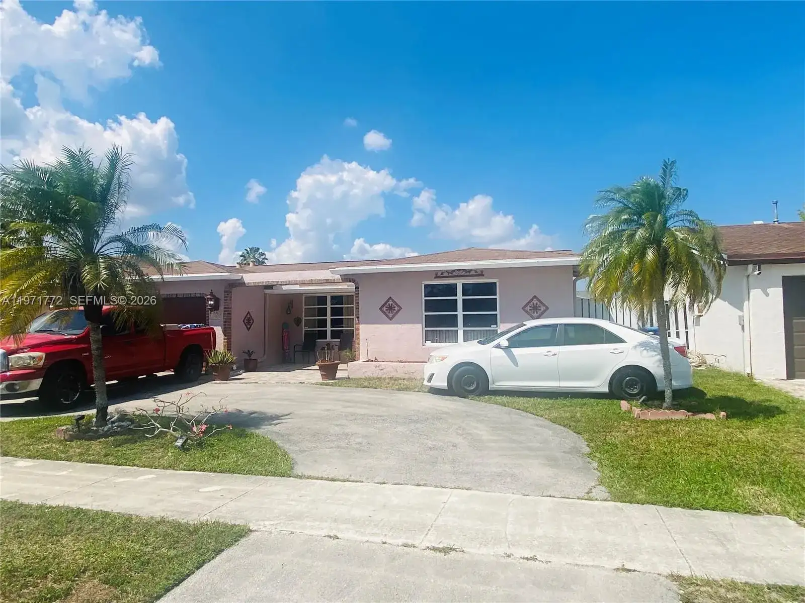 11827 NW 39th St, Sunrise FL 33323 photo 3