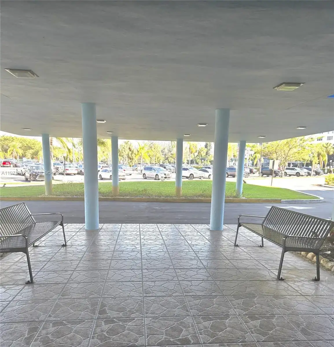4001 Hillcrest Dr # 909, Hollywood FL 33021 photo 5