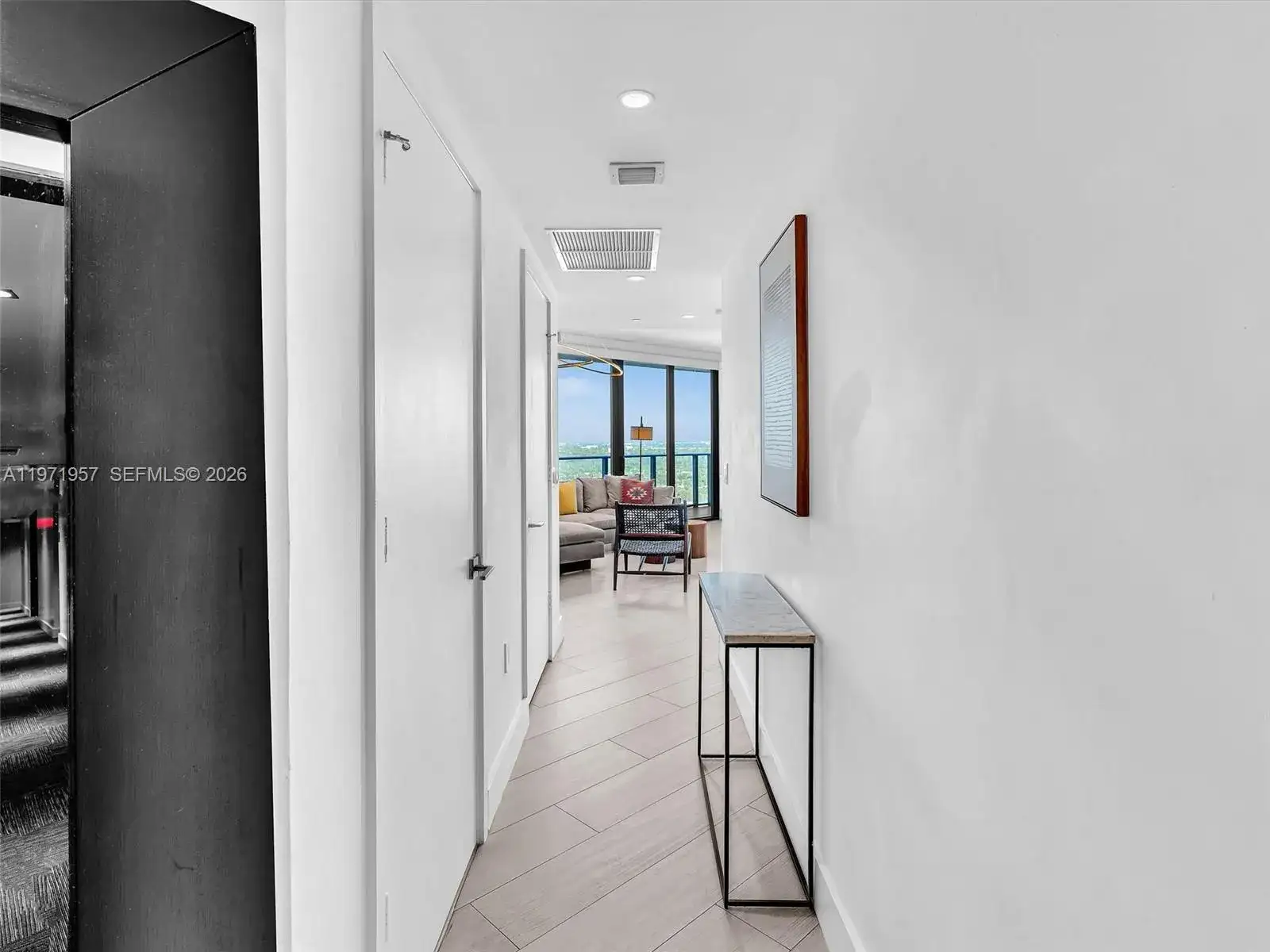 121 NE 34th St # 2016, Miami FL 33137 photo 3