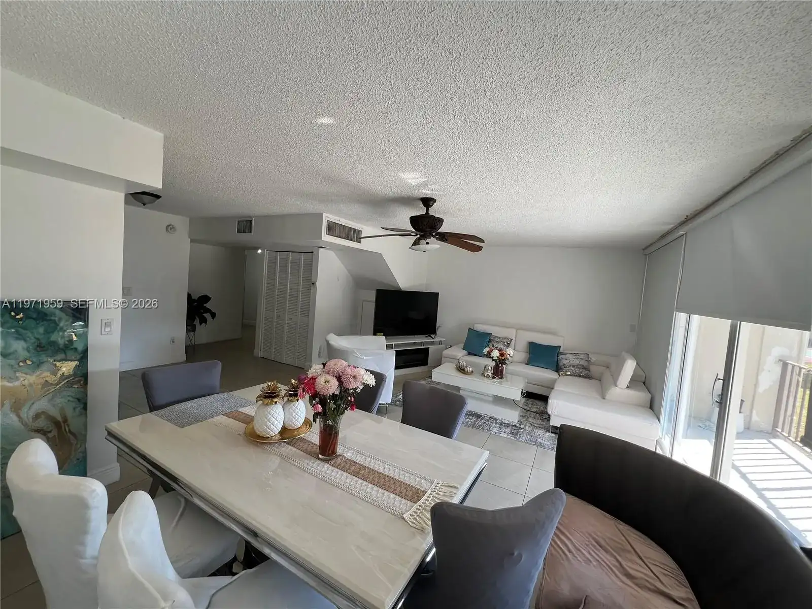 9240 Fontainebleau Blvd # 207, Miami FL 33172 photo 3