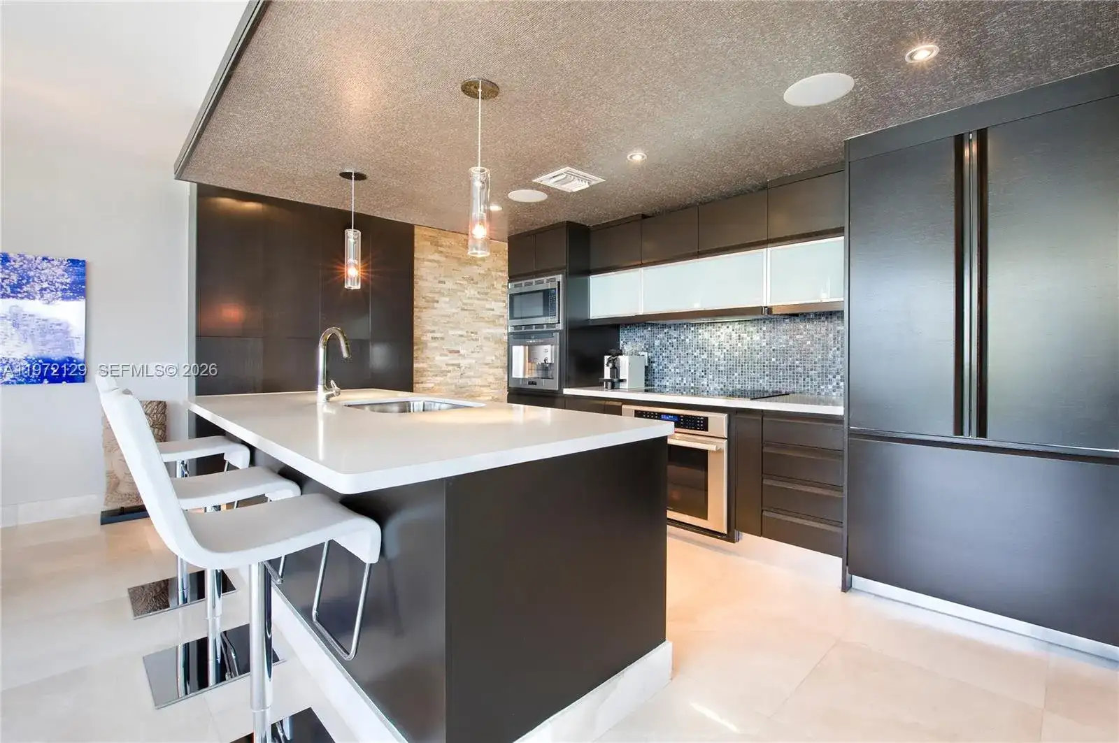 5875 Collins Ave # 1008, Miami Beach FL 33140 photo 3