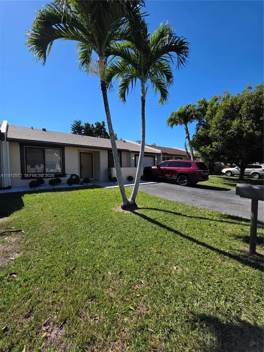 15619 Bottlebrush Cir, Delray Beach FL 33484 photo 5