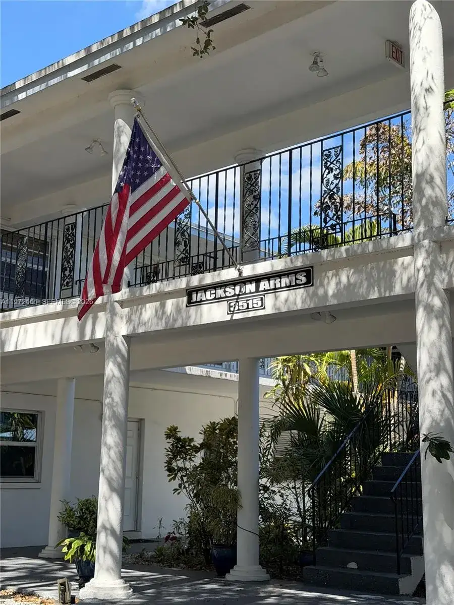 3515 Van Buren St # 102, Hollywood FL 33021 photo 2