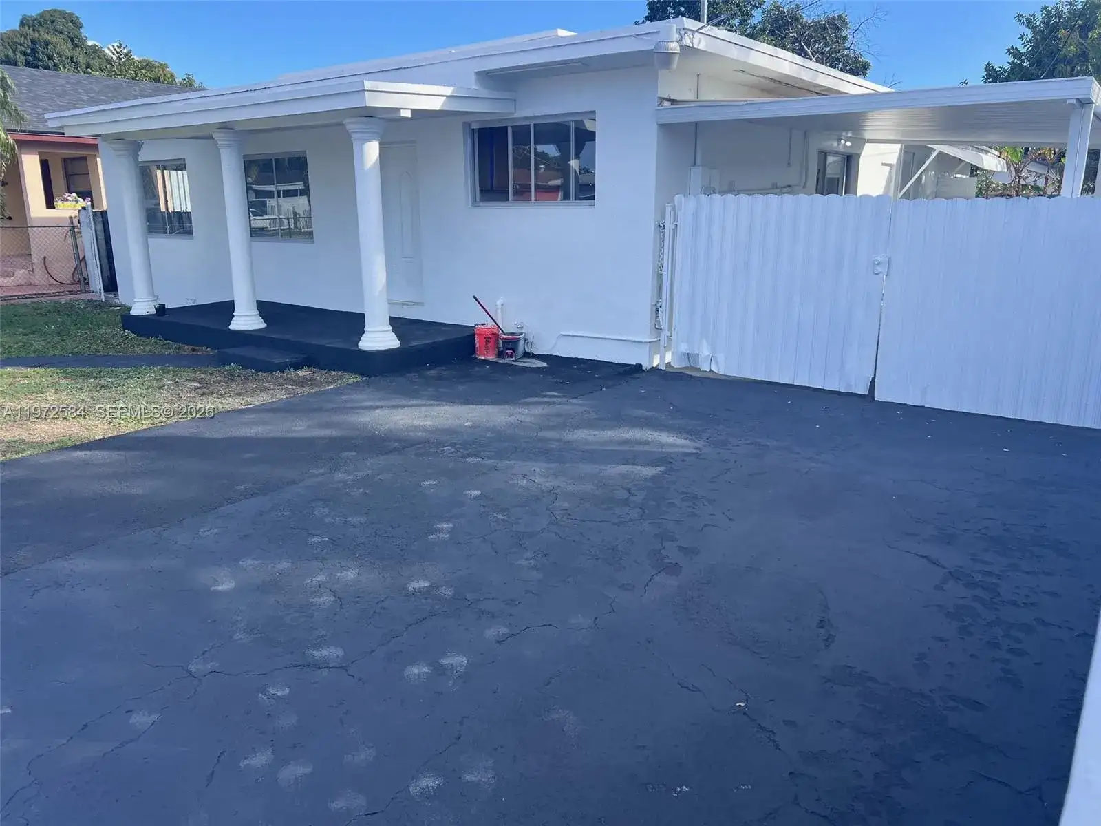 3090 NW 29th St, Miami FL 33142 photo 4