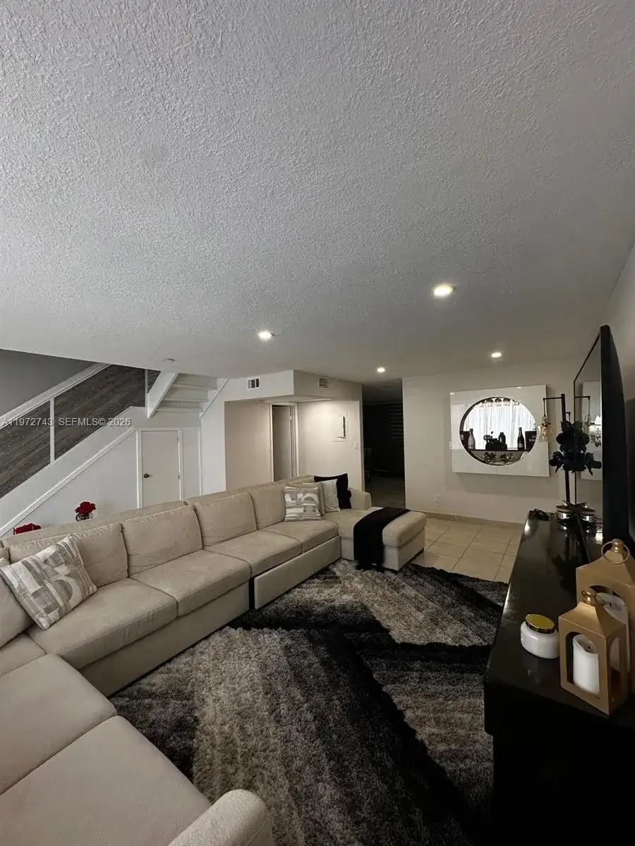 1758 SW 131st Place Cir S, Miami FL 33175 photo 4