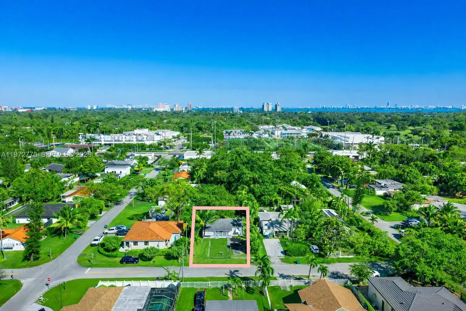10821 NE 5th Ave, Miami FL 33161 photo 3