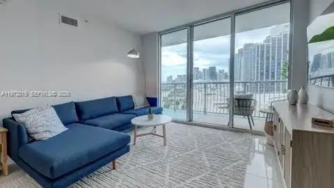 1750 N Bayshore Dr # 1712, Miami FL 33132 photo 2