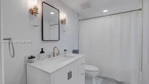 1750 N Bayshore Dr # 1712, Miami FL 33132 photo 5