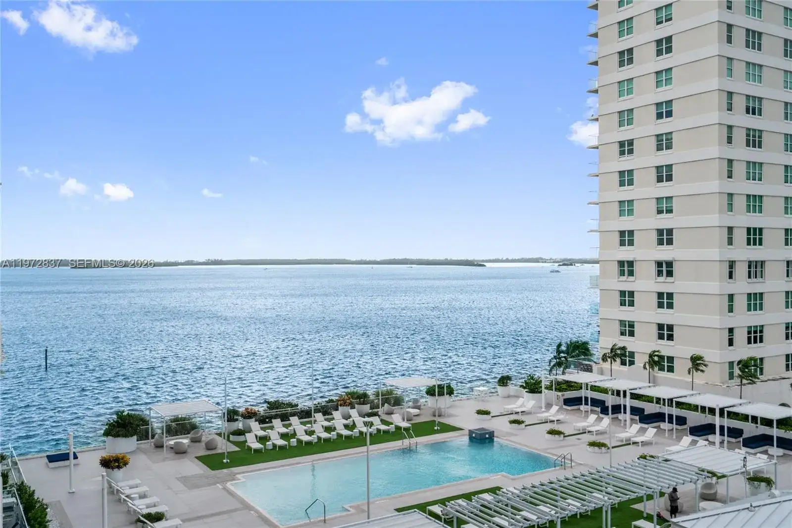 770 Claughton Island Dr # 806, Miami FL 33131 photo 2