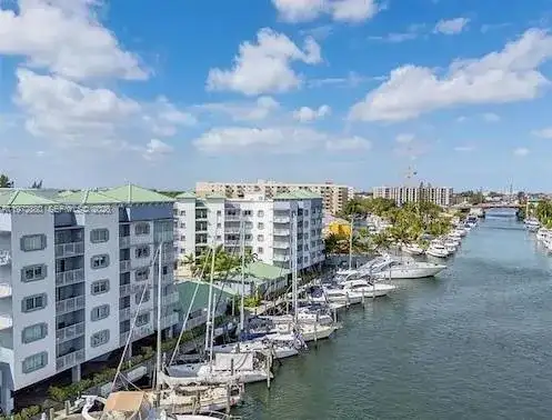 2415 NW 16th St Rd # 214, Miami FL 33125 photo 2