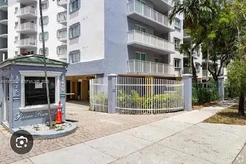 2415 NW 16th St Rd # 214, Miami FL 33125 photo 4
