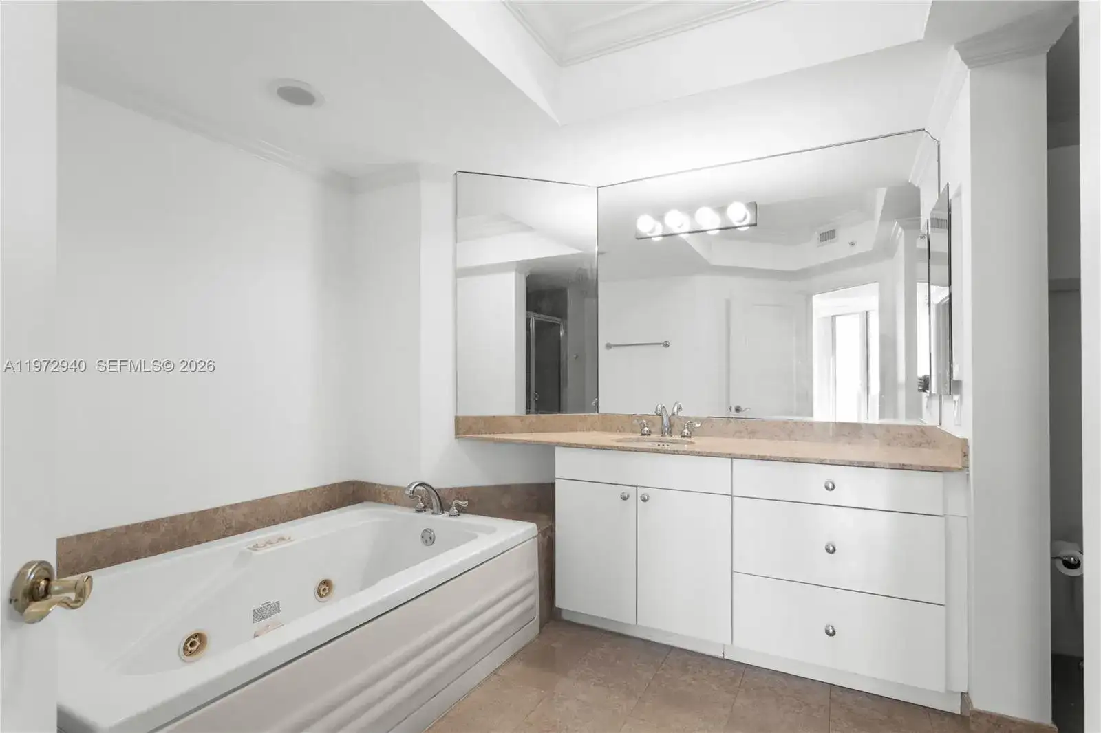 4775 Collins Ave # 1006, Miami Beach FL 33140 photo 5