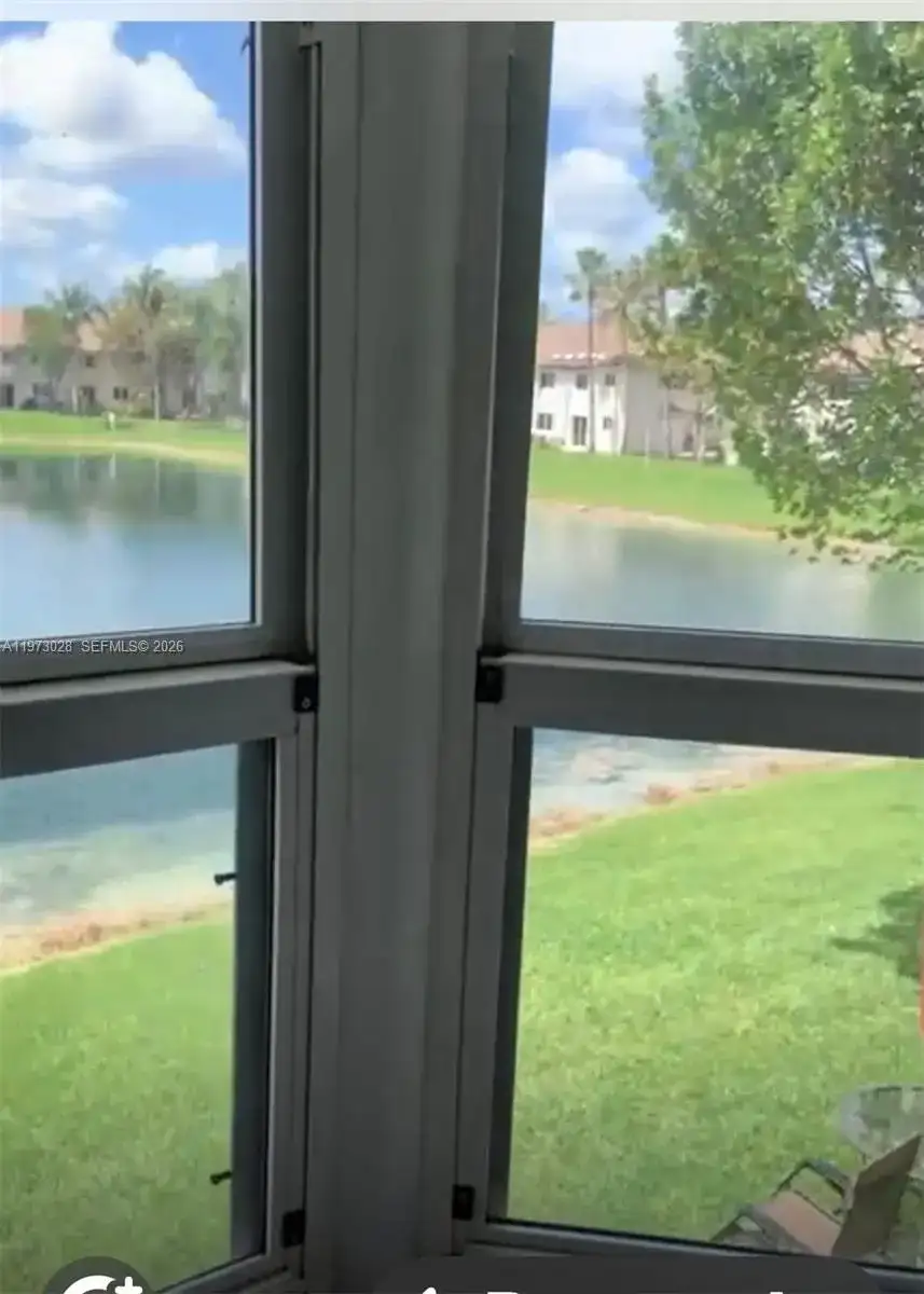 1270 SE 26th St # 204, Homestead FL 33035 photo 3
