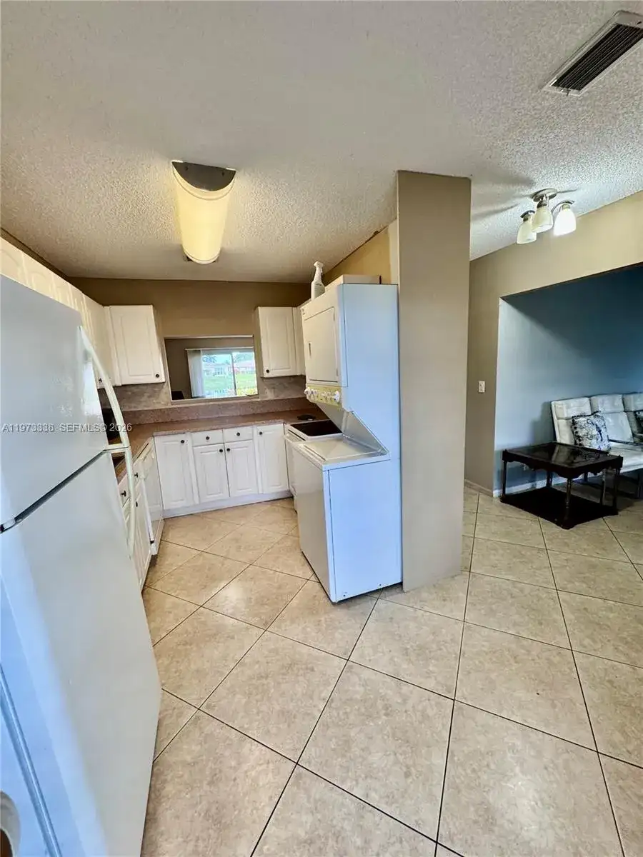 8838 Bella Vista Dr, Boca Raton FL 33433 photo 4
