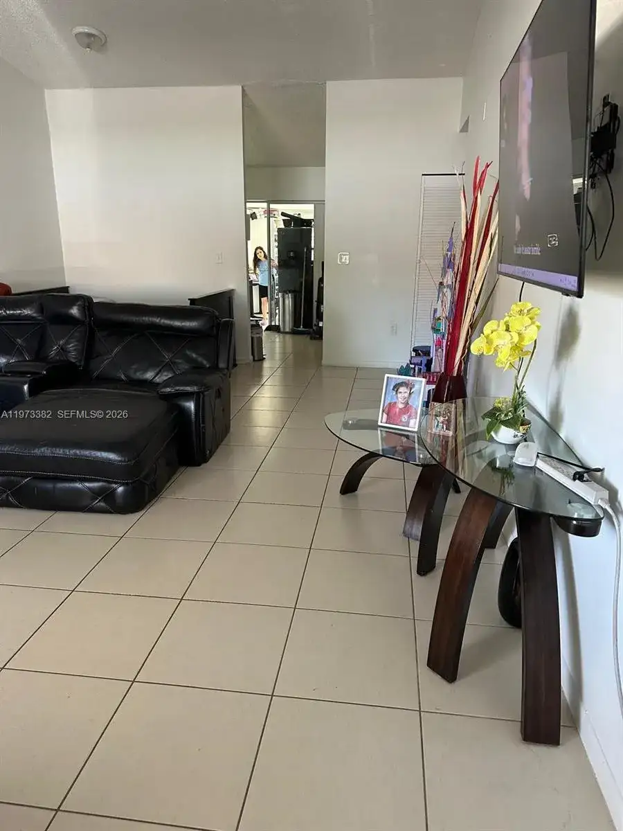 3242 NW 203rd St, Miami Gardens FL 33056 photo 5