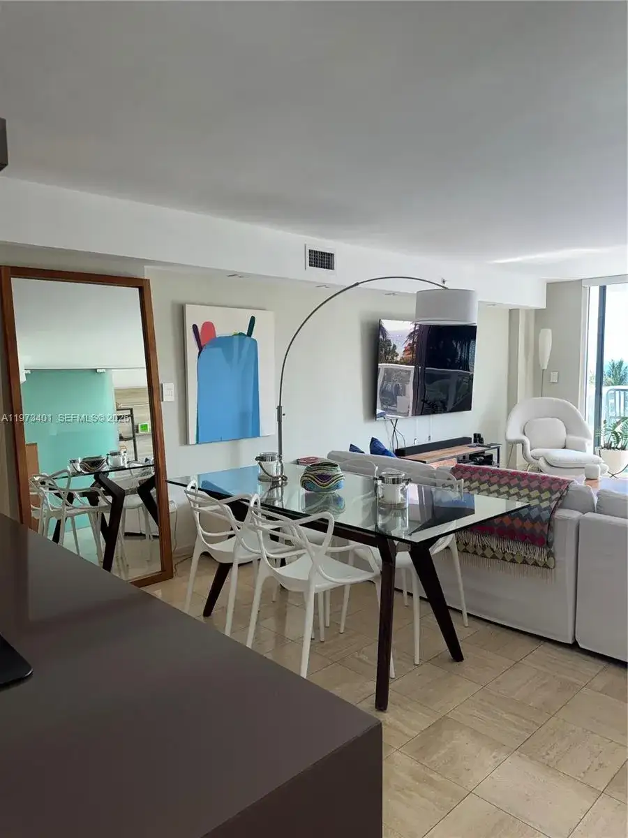 2457 Collins Ave # 405, Miami Beach FL 33140 photo 5