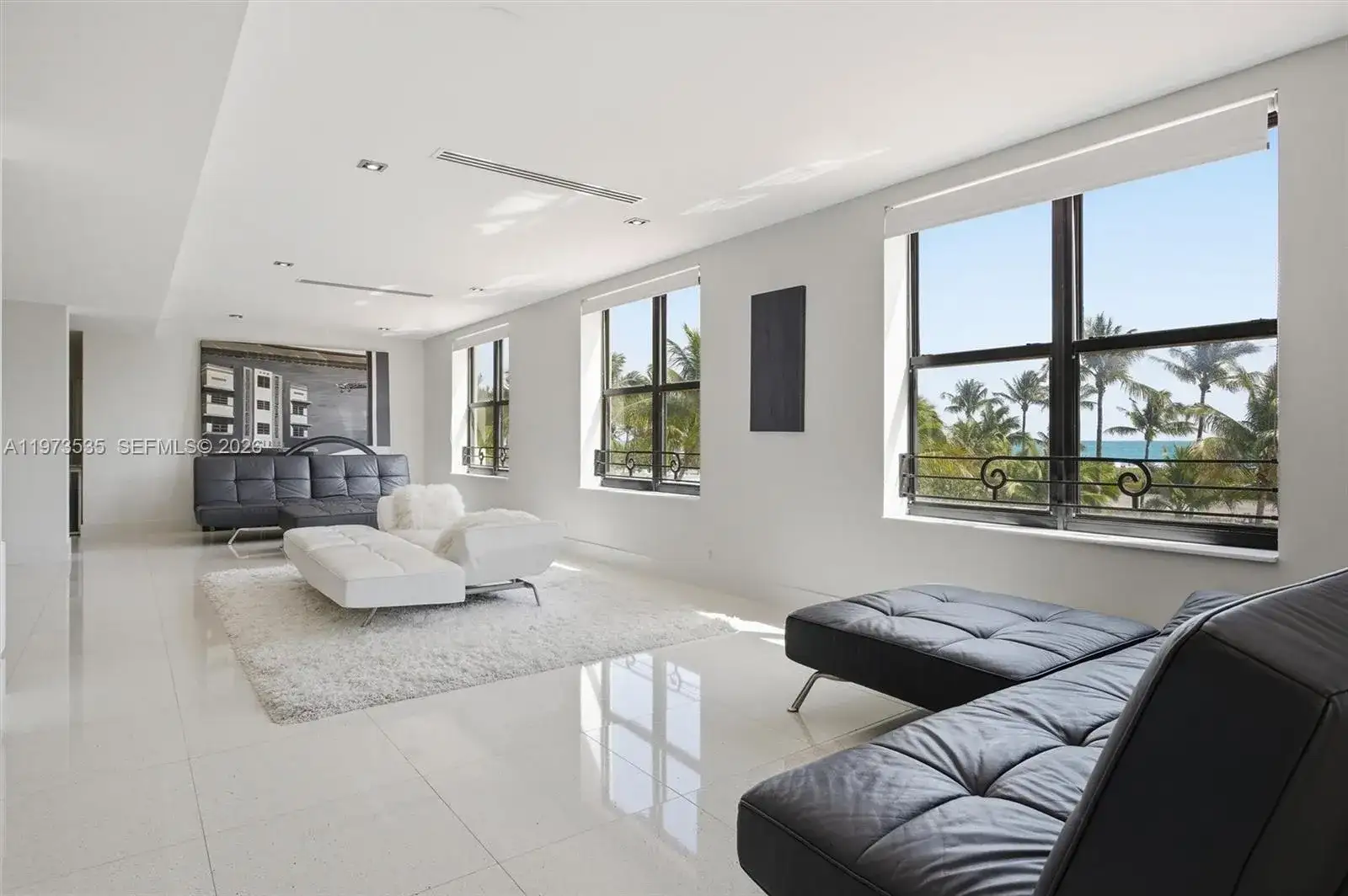 1330 Ocean Dr, Miami Beach FL 33139 photo 4