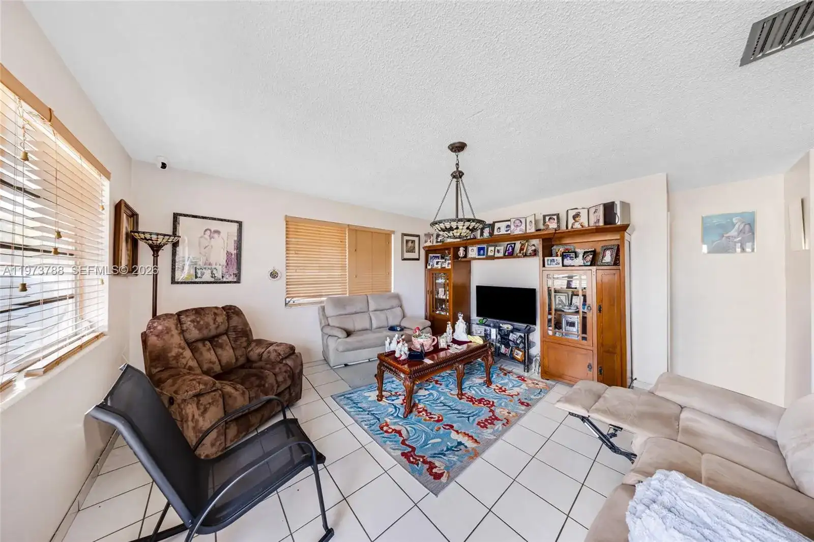 3532 NW 4th Ter, Miami FL 33125 photo 3