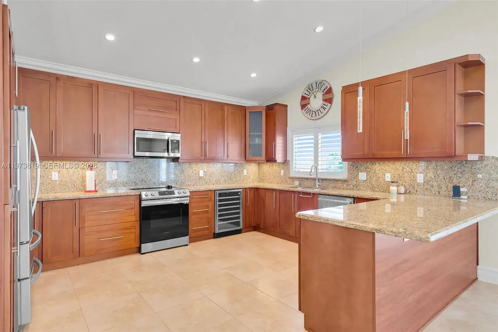 226 Normandy Dr, Tavernier FL 33070 photo 3